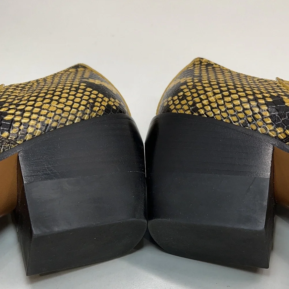 Chloe Rylee booties - Picture 6 of 13